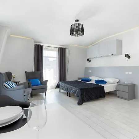 Charming In With Parking By Renters Appartement Sopot