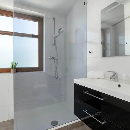 Appartement Charming In With Parking By Renters Sopot