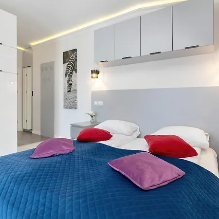Charming In With Parking By Renters Appartement Sopot